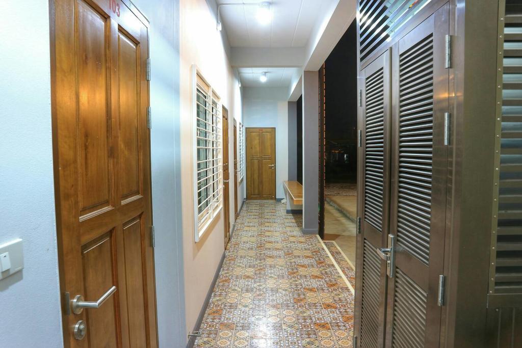 Bann Rumyen Klang Dong Phayayen Экстерьер фото